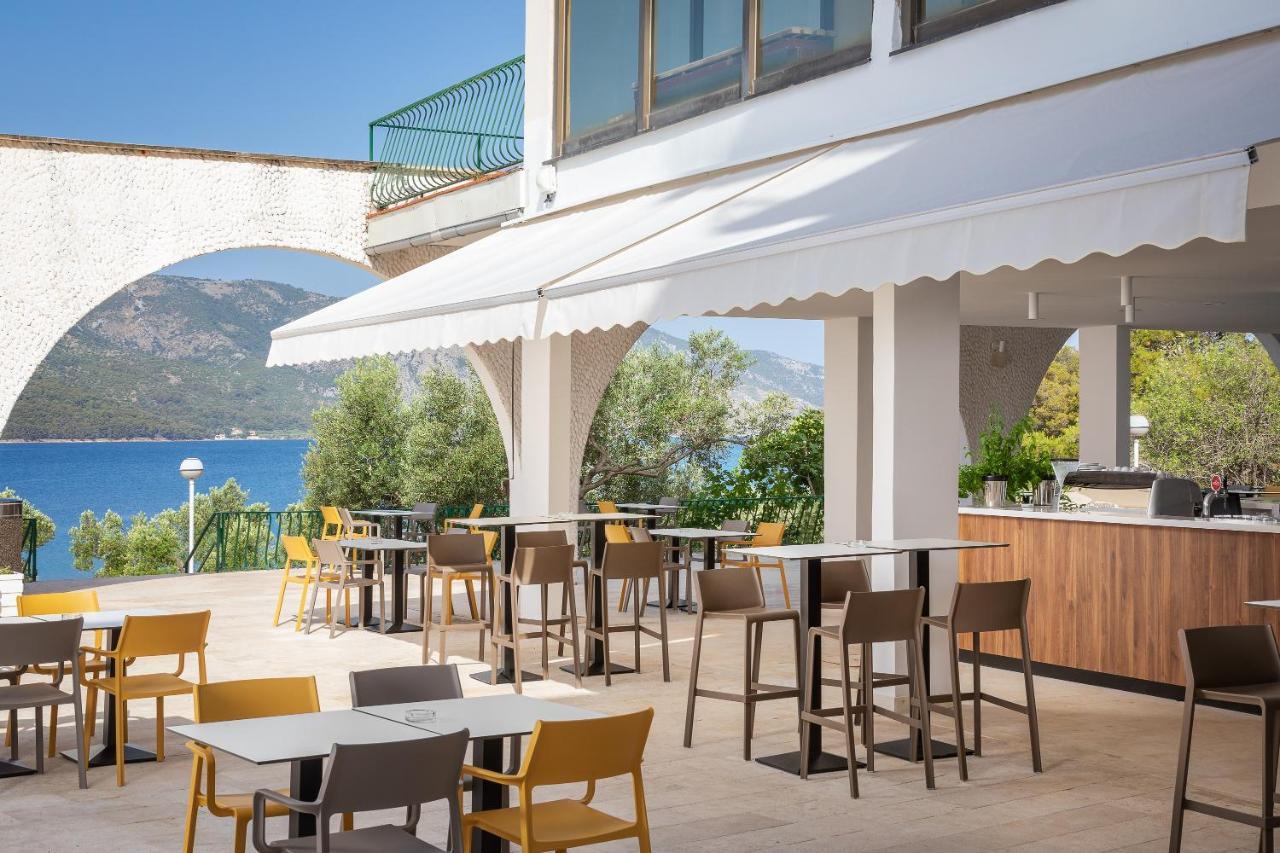 Arkada Hotel Stari Grad  Exterior photo